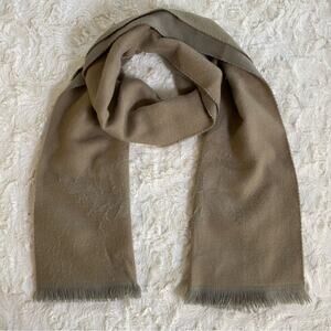 b. Boutique by evergreen Women’s Scarf Two Tone Cream Tan Soft Floral Detail